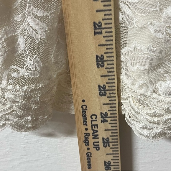 Vintage Express Y2K 90’s Babydoll Lace Sleeveless Tank Top Ivory Size Small. - Picture 7 of 8